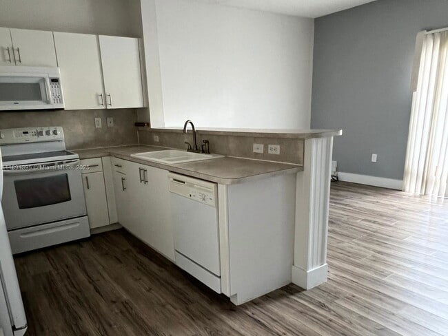 Photo - 2349 SE 23rd Dr Unit 2349