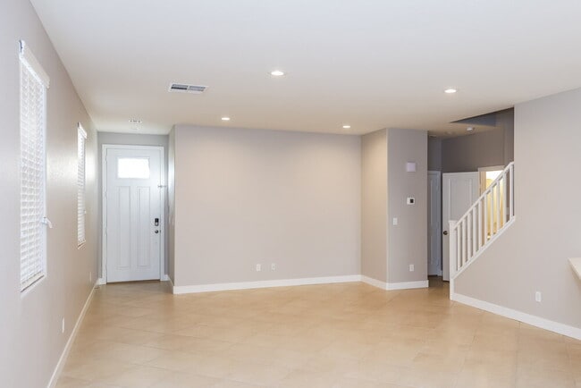 9840 Dryden Ct