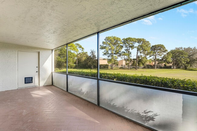 Photo - 6489 Chasewood Dr Unit D