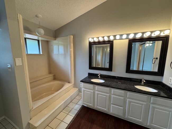 Photo - Updated Midway ISD 5 Bedroom