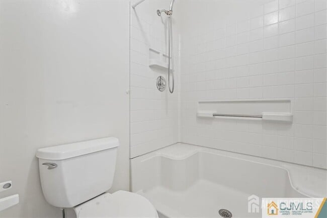 Photo - 834 Edpas Rd