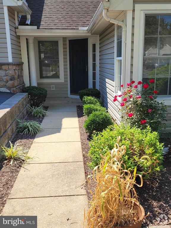 Townhomes for Rent near Centerport PA 4 Townhomes