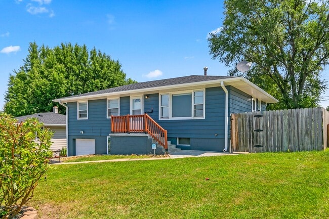 Photo - 7215 S 41st Ave