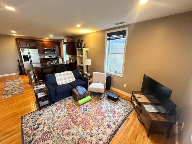 Photo - 100 Fellsway W Unit 204