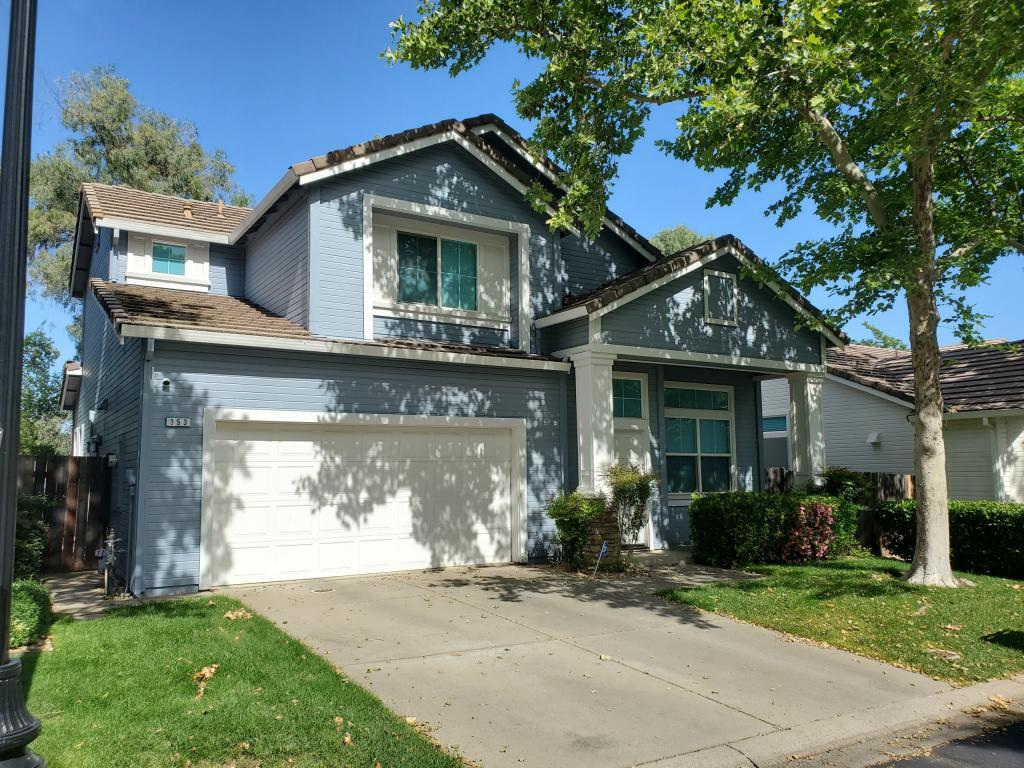 Photo - 353 Coventry Cir