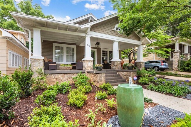 Photo - 976 Adair Ave NE