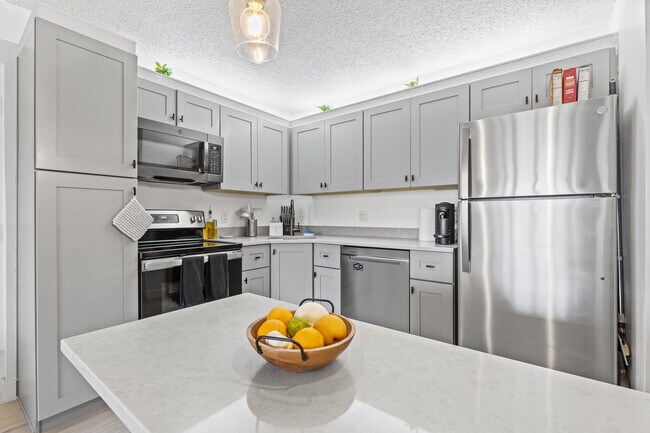 Photo - 603 Sea Pine Way Unit F1