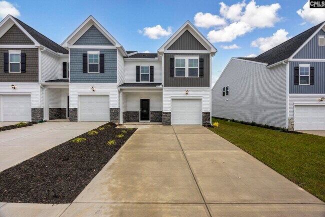 Photo - 223 Sunny Hl Dr