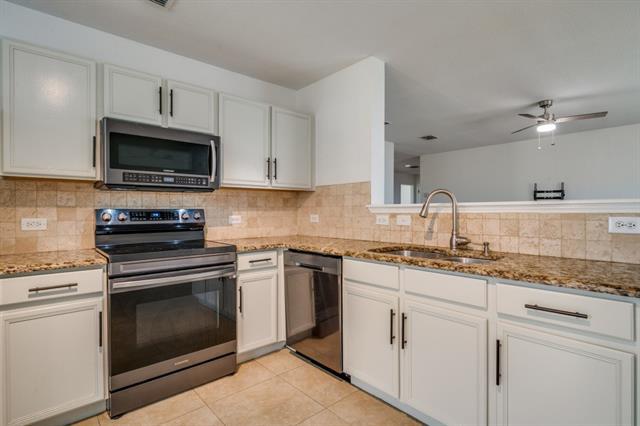 Photo - 1409 Water Lily Dr