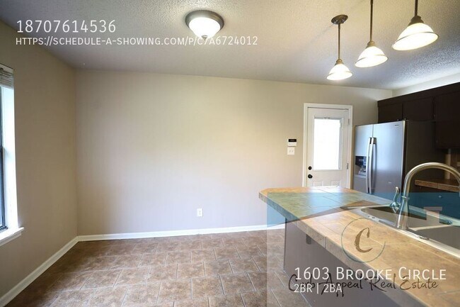 Photo - 1603 Brooke Cir