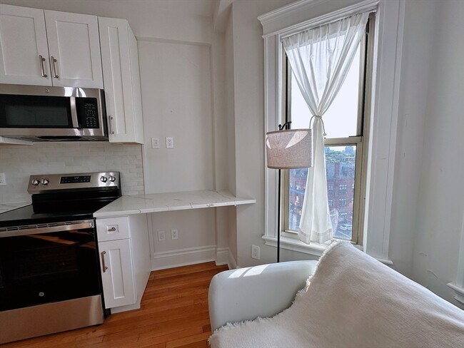 Photo - 270 Huntington Ave Unit 706