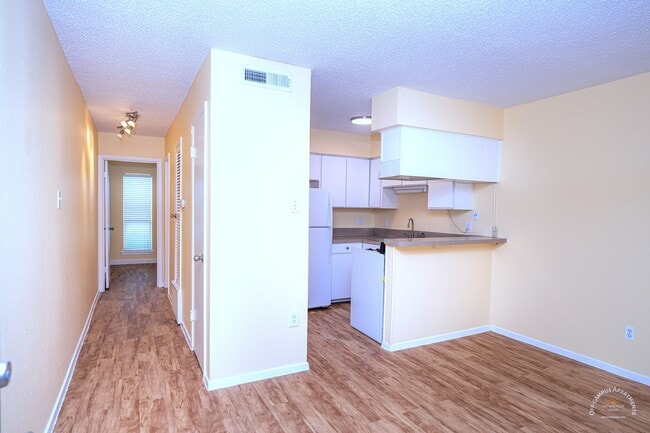 Photo - Montage Apartments