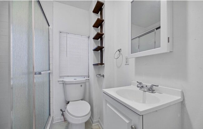 Photo - 3800 Spring Garden St Unit #1