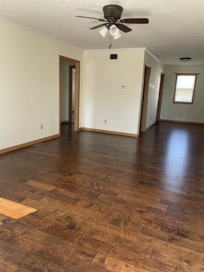 Photo - 206 W Albro St