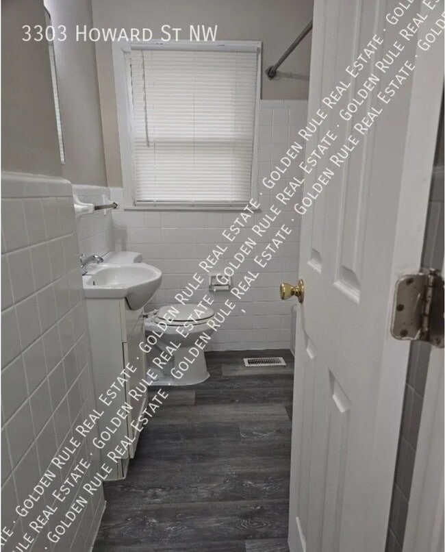 Photo - 3303 Howard St NW