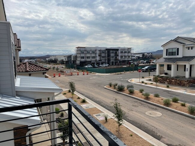 Photo - Gorgeous Desert Color Home!