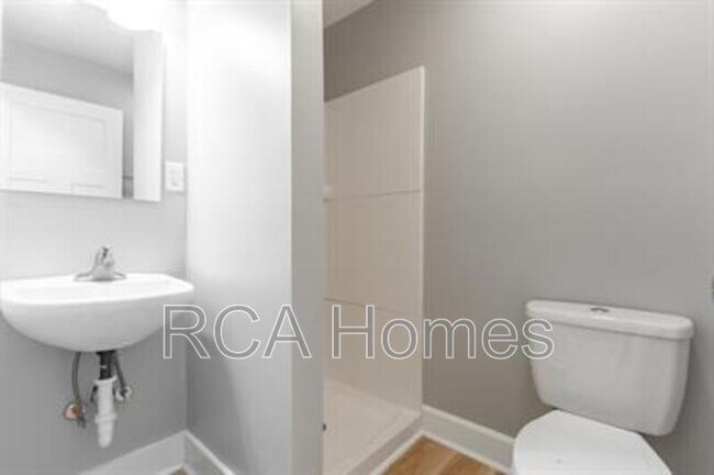 Photo - 1425 N Olney St