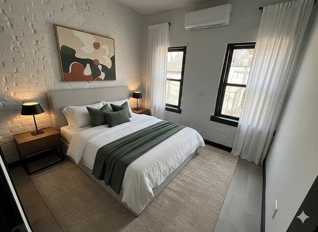 Photo - 564 Hudson St Unit PHN