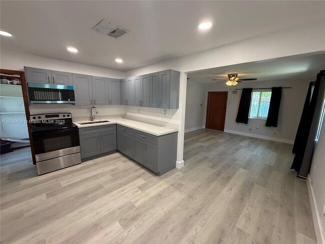 Photo - 221 NE 1st Terrace Apartment Unit 2