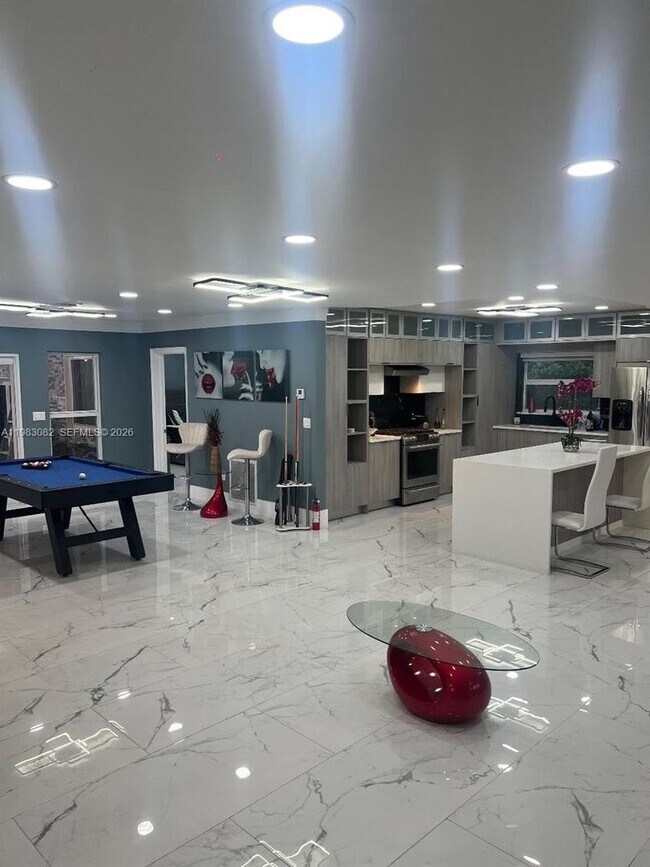 Photo - 1430 Polk St