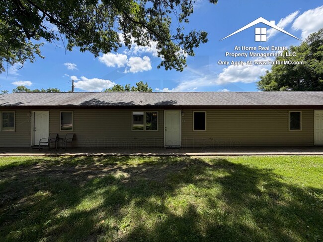 Building Photo - 107 Spruce Dr Unit 107 Spruce Drive