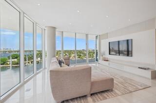 Photo - 2241 SE 17th St Unit 801