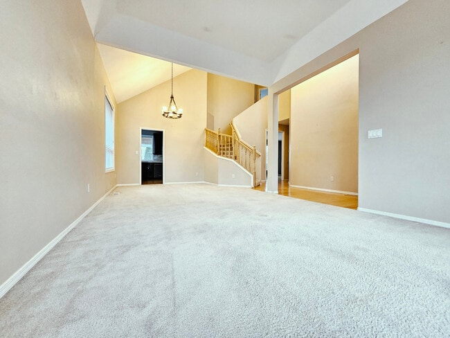 Photo - 8925 SW Iowa Dr