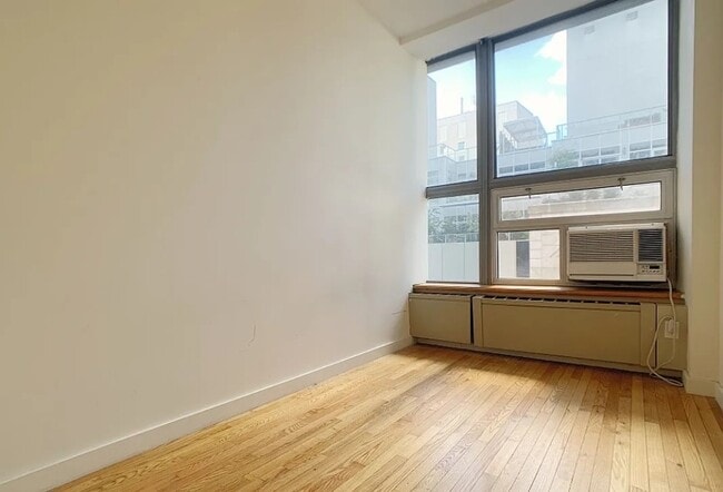 Photo - 102 Fulton St Unidad 4F