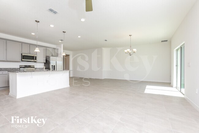 Photo - 1169 Spokane Pt