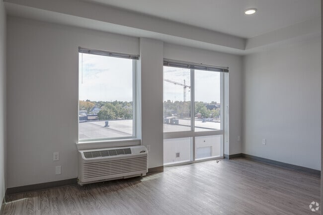 0BR, 1BA - 517SF