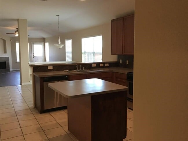 Photo - 16623 Grenada Falls Dr