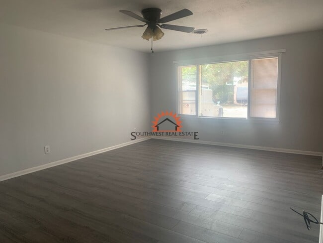 Photo - Beautiful 3 bedroom 2 bath home with a 1 car garage.available 4/1/25