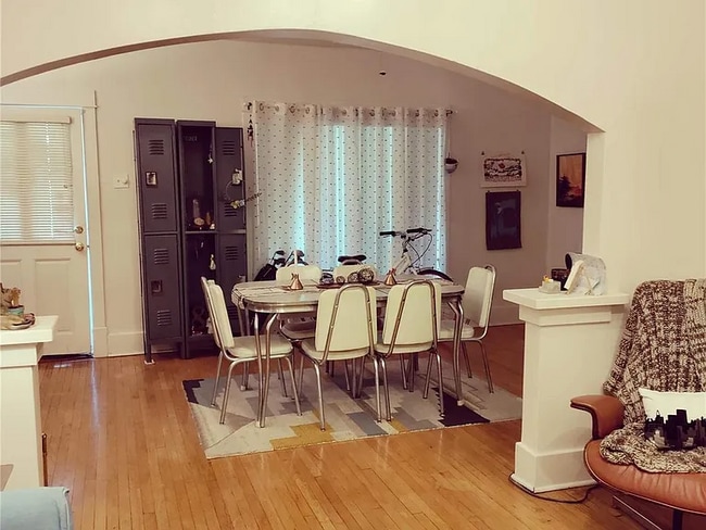 Photo - 3620 Wilmington Ave Unit 1F