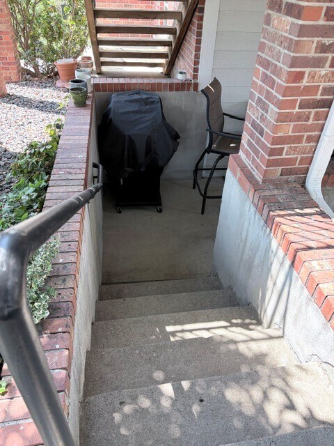 Photo - 1630 S Deframe St Unit A2
