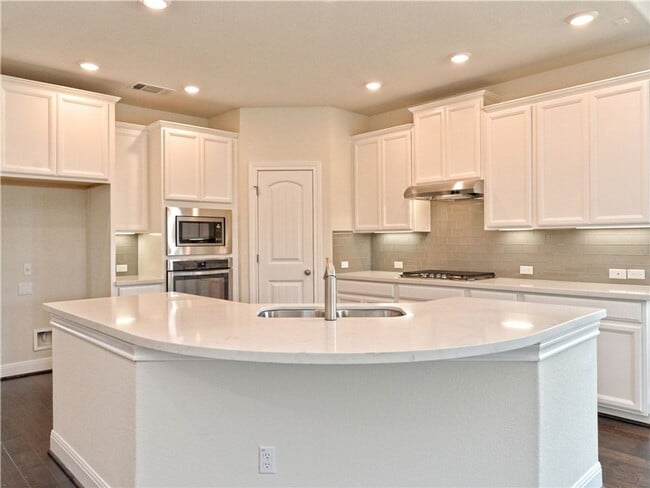 Photo - 15716 Cinca Terra Dr