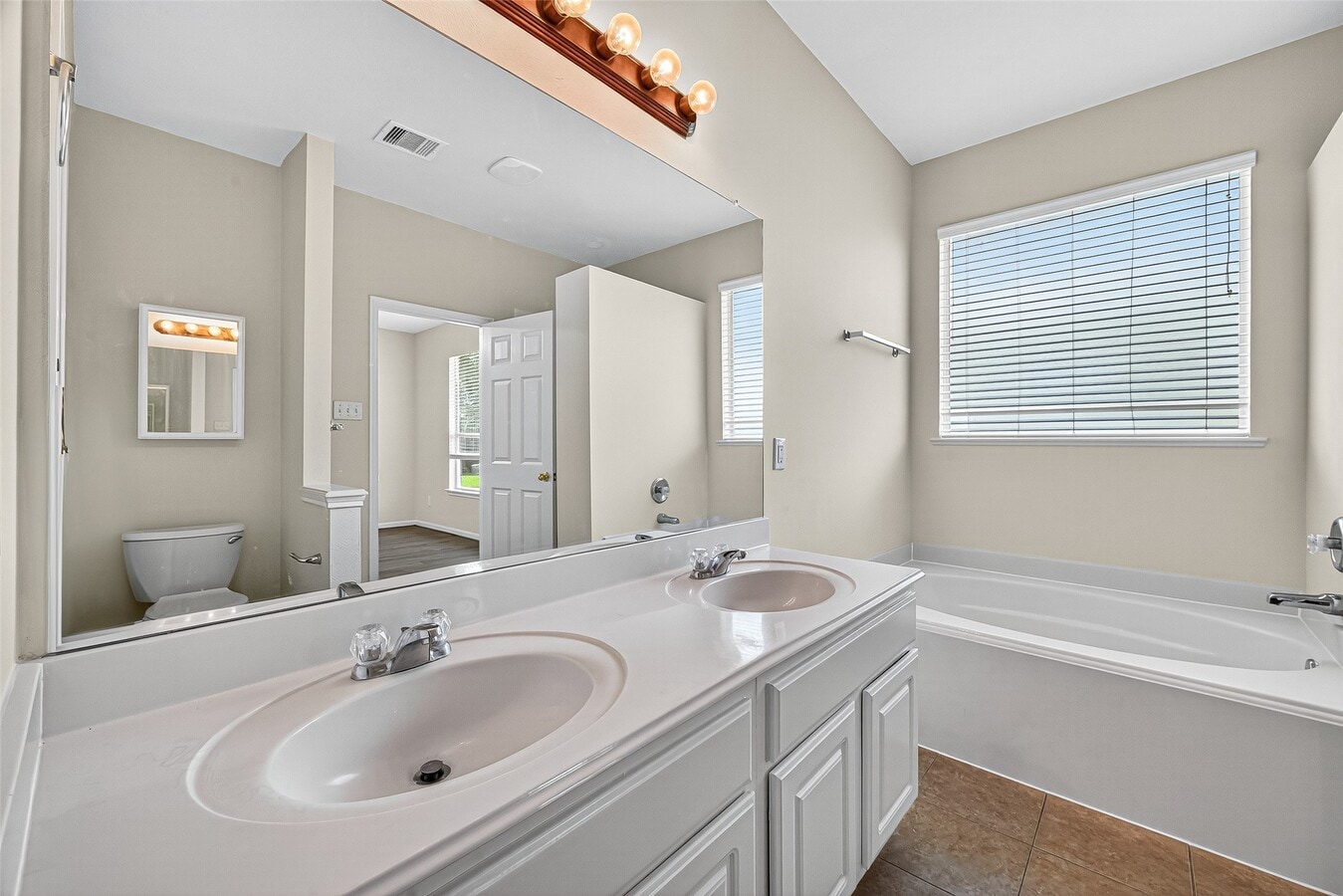 Photo - 7219 Anaquitas Creek Ct