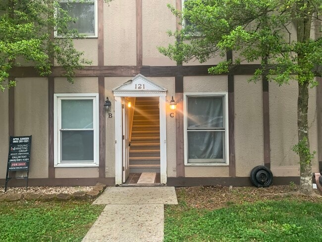 Photo - 121 Arcadia Ln Apartments Unit C