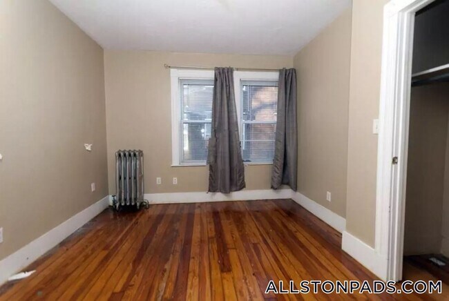 Photo - 4 Haskell St