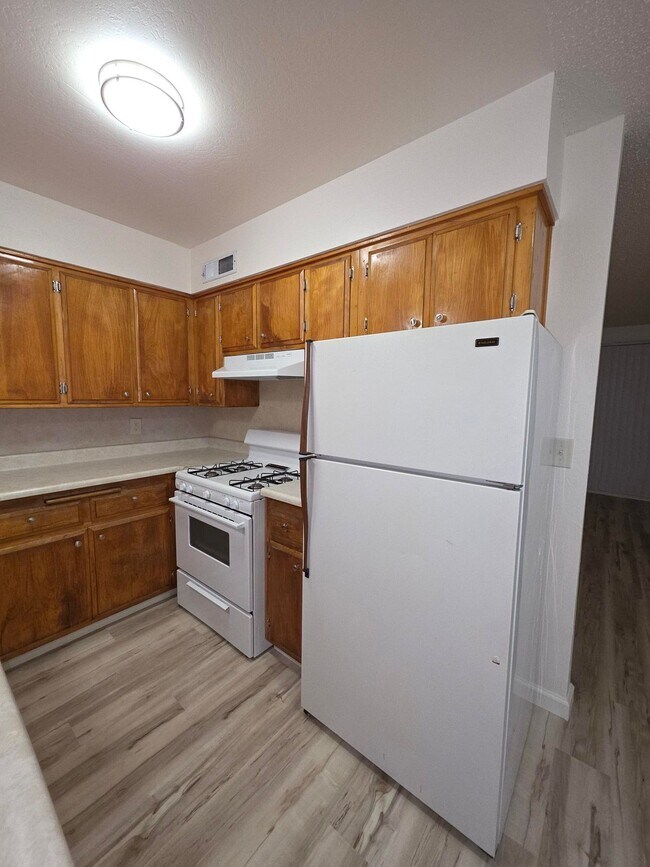 Riviera Terrace Apartments
