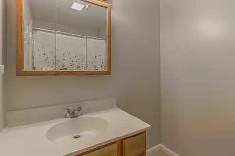 Photo - 1019 Cricket Ln