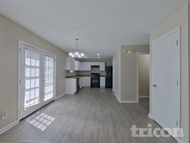 Photo - 1030 Riverclift Dr