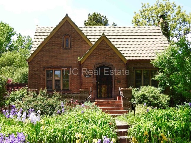 Building Photo - Park Hill Home For Rent
