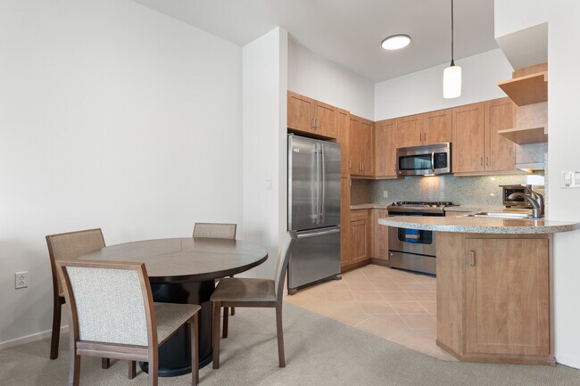 Photo - 267 S San Pedro St