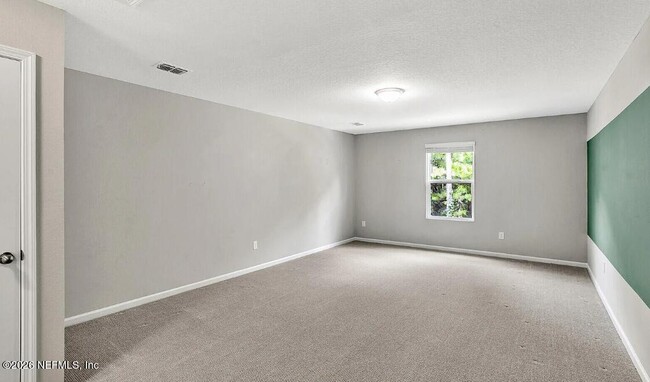 Photo - 2651 Firethorn Ave