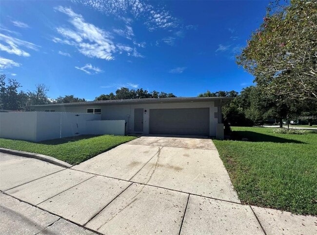 Photo - 1420 Lyndale Blvd