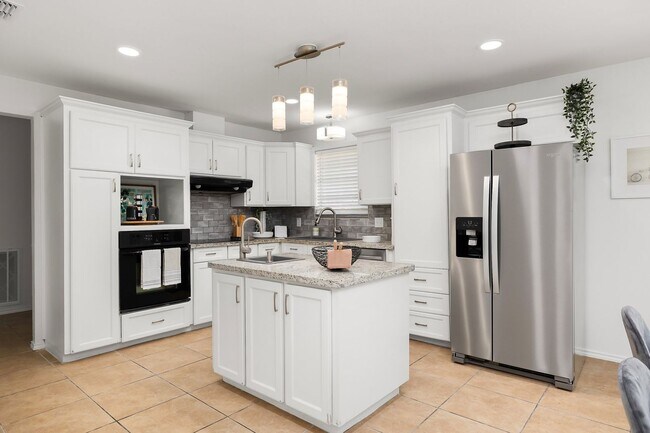 Photo - Cute & Cozy Dream Home in Mission