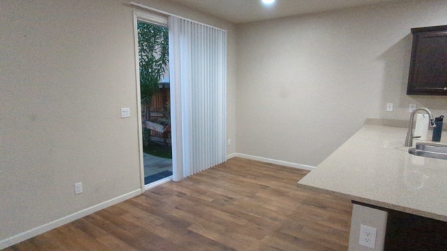 Photo - 1644 Union Ln