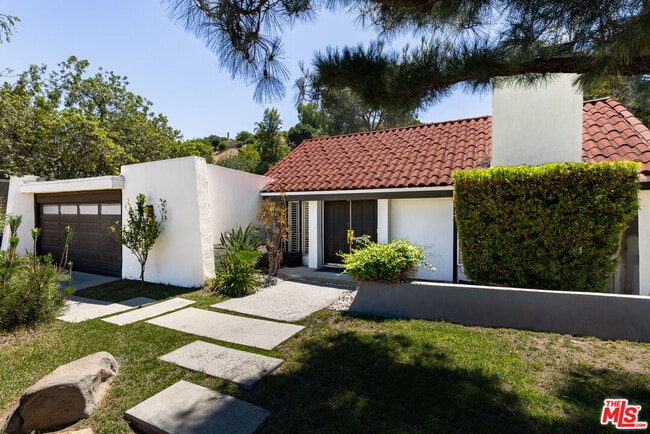Photo - 4101 Tarrybrae Terrace