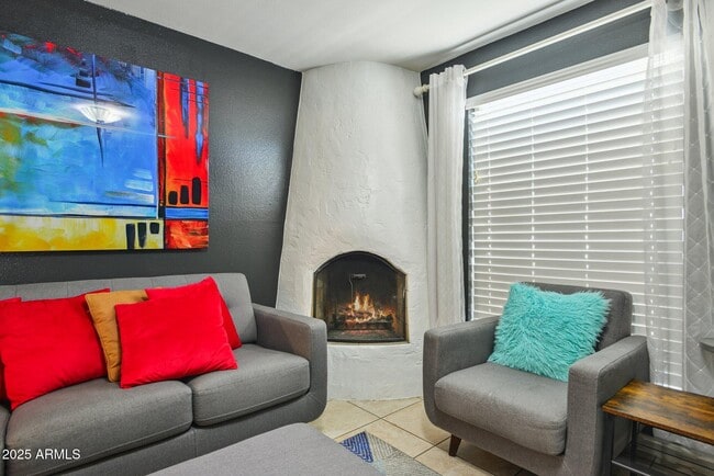 Photo - 8046 E Oak St