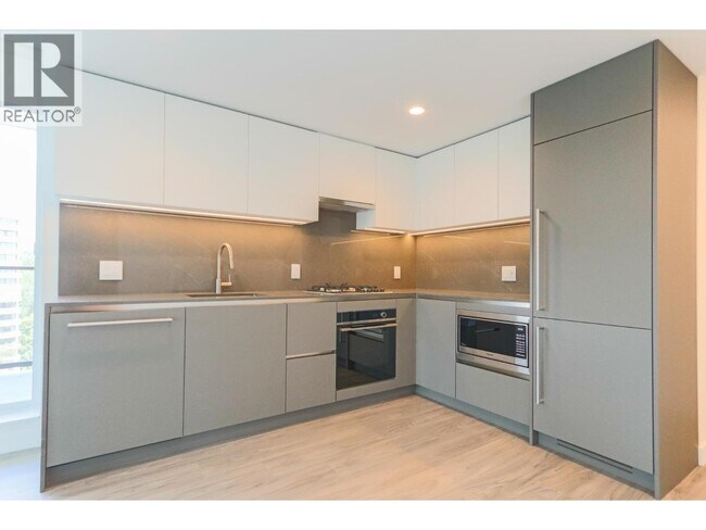 2135 Springer Ave Unit 1502
